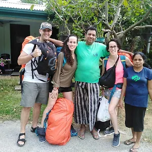 https://asiri-homestay.kandyhotelsnow.com