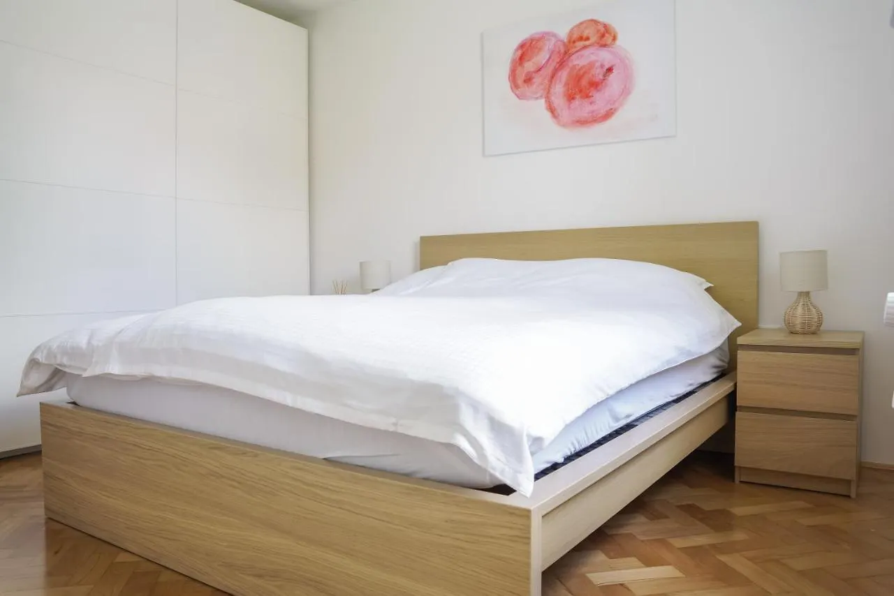 Bright Apartment Любляна